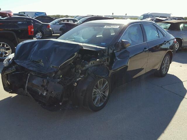 4T1BF1FK5GU254825 - 2016 TOYOTA CAMRY LE შავი ფოტო 2