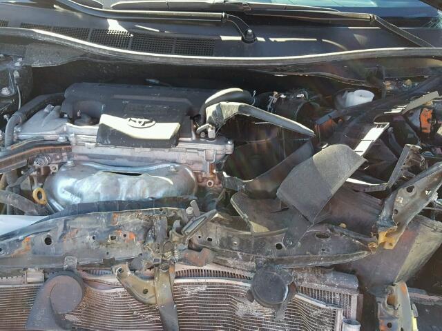 4T1BF1FK5GU254825 - 2016 TOYOTA CAMRY LE შავი ფოტო 7