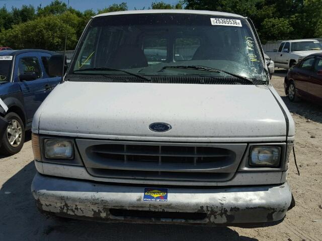 1FTRE1425YHB47177 - 2000 FORD ECONOLINE WHITE photo 9