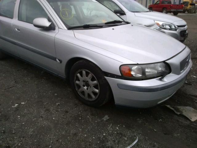 YV1SW61R812093180 - 2001 VOLVO V70 GRAY photo 9