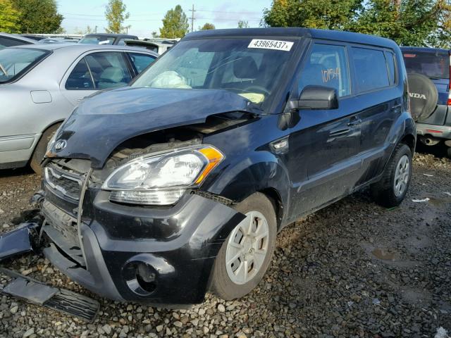 KNDJT2A59D7586082 - 2013 KIA SOUL BLACK photo 2