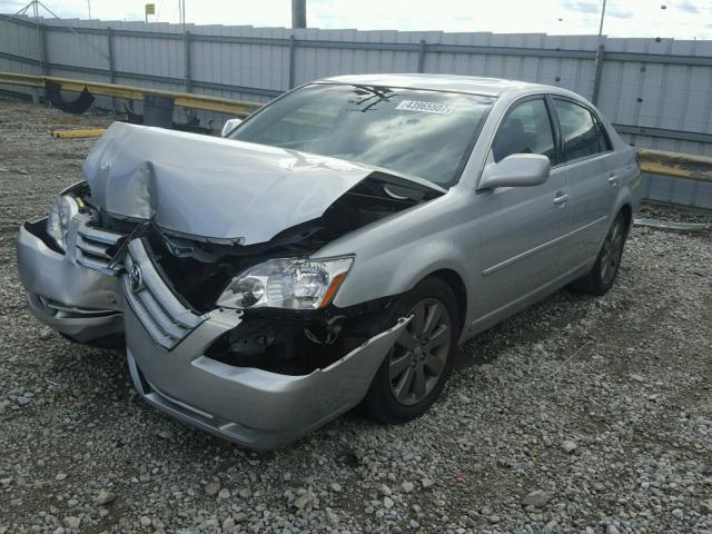 4T1BK36B27U197362 - 2007 TOYOTA AVALON SILVER photo 2