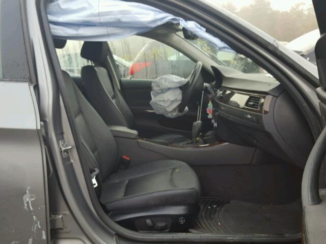 WBAPK7G50BNN86978 - 2011 BMW 328 XI Մոխրագույն լուսանկար 5