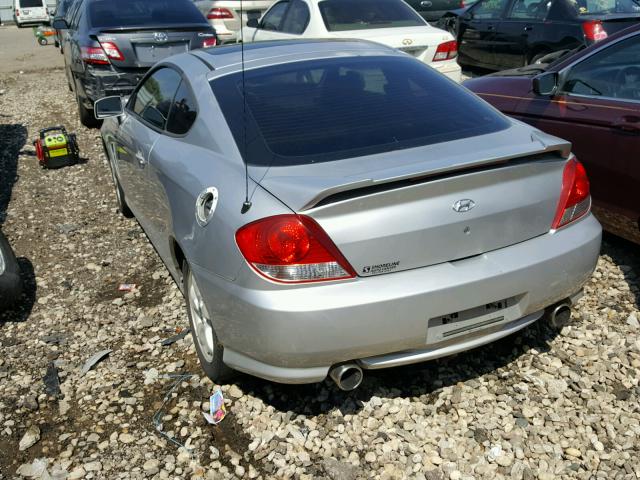 KMHHM65D55U161204 - 2005 HYUNDAI TIBURON SILVER photo 3