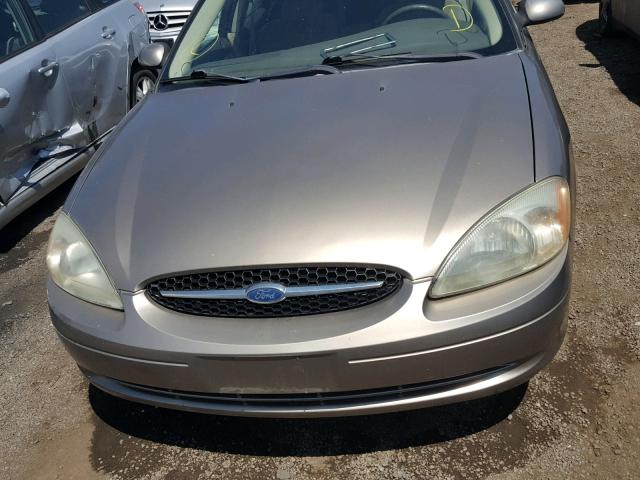 1FAFP55262A268325 - 2002 FORD TAURUS SES BROWN photo 9