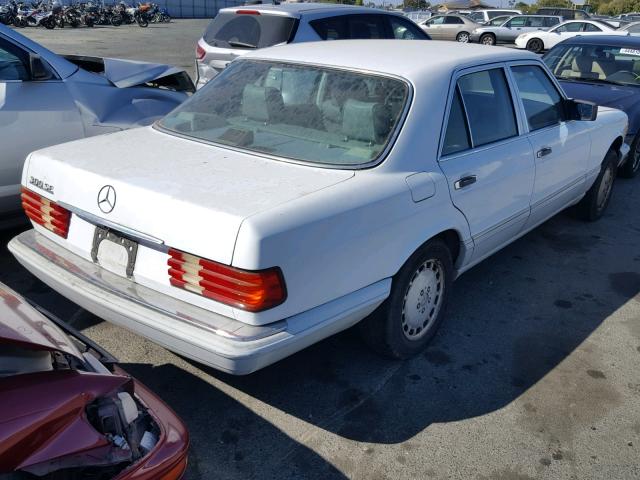 WDBCA24D2KA447959 - 1989 MERCEDES-BENZ 300 SE WHITE photo 4