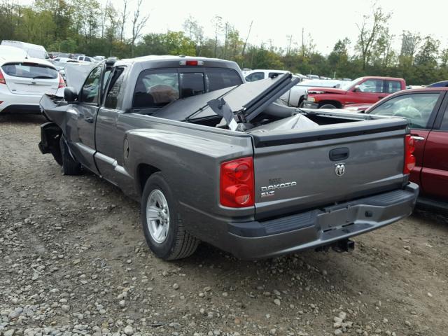 1D7HE42K18S560707 - 2008 DODGE DAKOTA GRAY photo 3