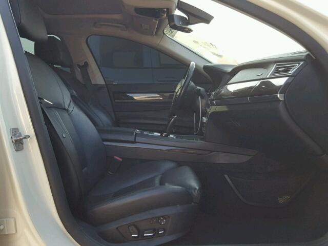 WBAKA8C56BCY36423 - 2011 BMW ALPINA B7 WHITE photo 5