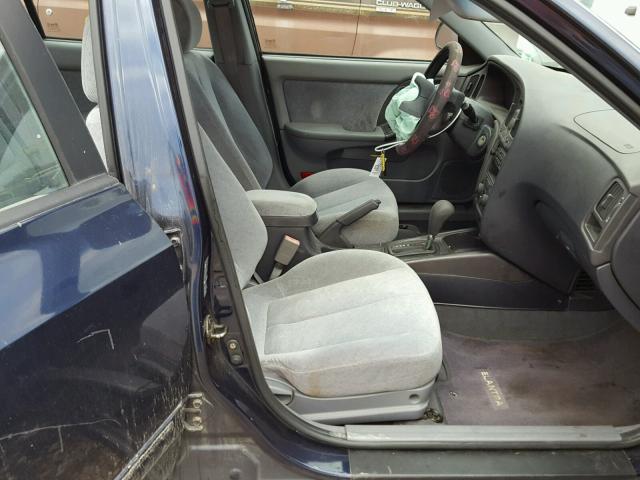 KMHDN46D54U808441 - 2004 HYUNDAI ELANTRA GL BLUE photo 5