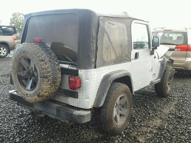 1J4FA29S25P320341 - 2005 JEEP WRANGLER / GRAY photo 4