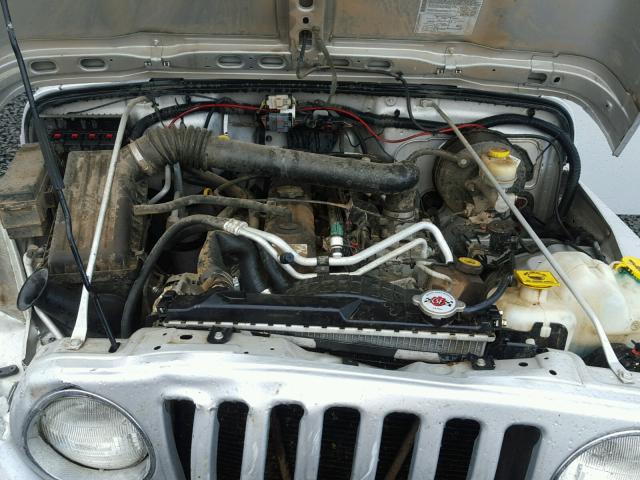 1J4FA29S25P320341 - 2005 JEEP WRANGLER / GRAY photo 7