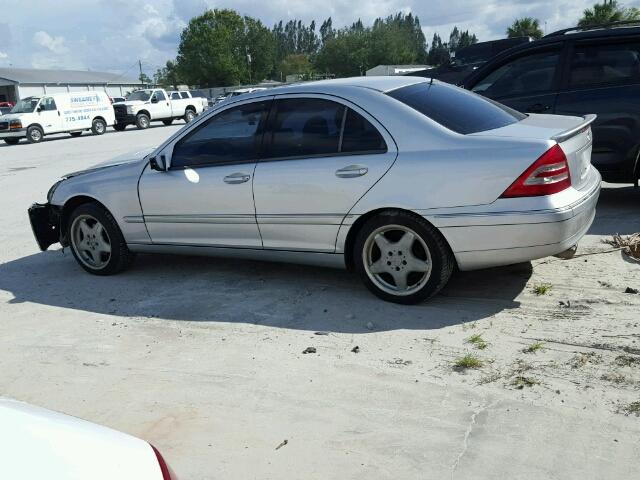 WDBRF61J02F273079 - 2002 MERCEDES-BENZ C SILVER photo 9