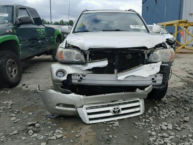 JTEHP21A860184657 - 2006 TOYOTA HIGHLANDER SILVER photo 9