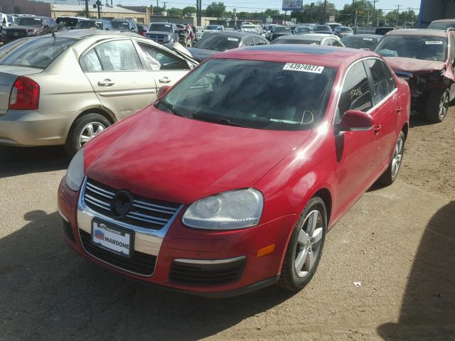 3VWRZ71K49M137973 - 2009 VOLKSWAGEN JETTA SE RED photo 2