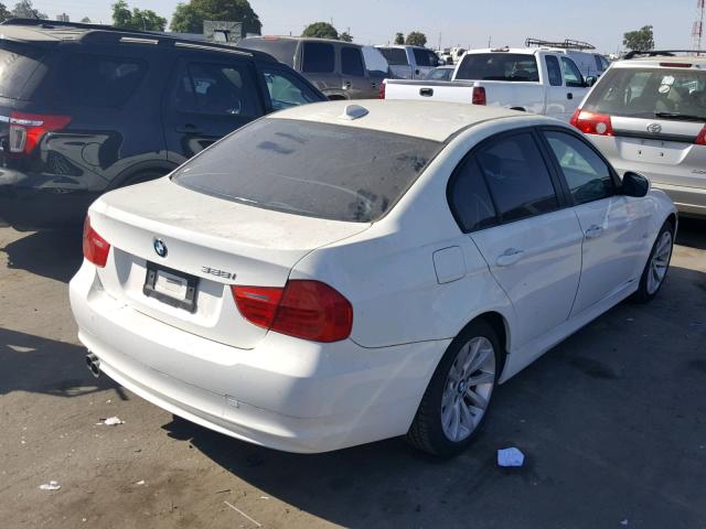 WBAPH5G52BNM83628 - 2011 BMW 328I WHITE photo 4