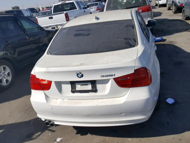 WBAPH5G52BNM83628 - 2011 BMW 328I WHITE photo 9