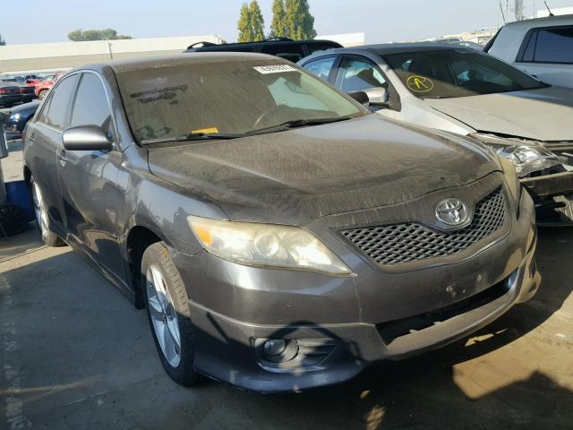 4T1BF3EK0AU575174 - 2010 TOYOTA CAMRY BASE GRAY photo 1