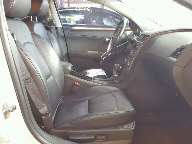 1G1ZG5E76CF143762 - 2012 CHEVROLET MALIBU LTZ 白色 照片 5