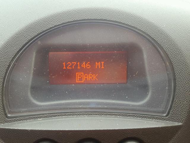 2G2WS522X41219854 - 2004 PONTIAC GRAND PRIX 银色 照片 8