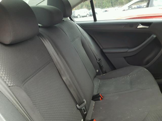 3VW2K7AJ0DM285186 - 2013 VOLKSWAGEN JETTA BASE BLACK photo 6