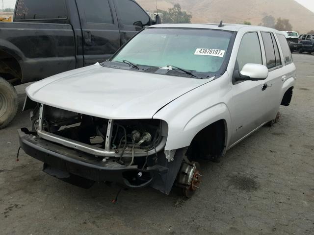 1GNES13H372155090 - 2007 CHEVROLET TRAILBLAZE SILVER photo 2