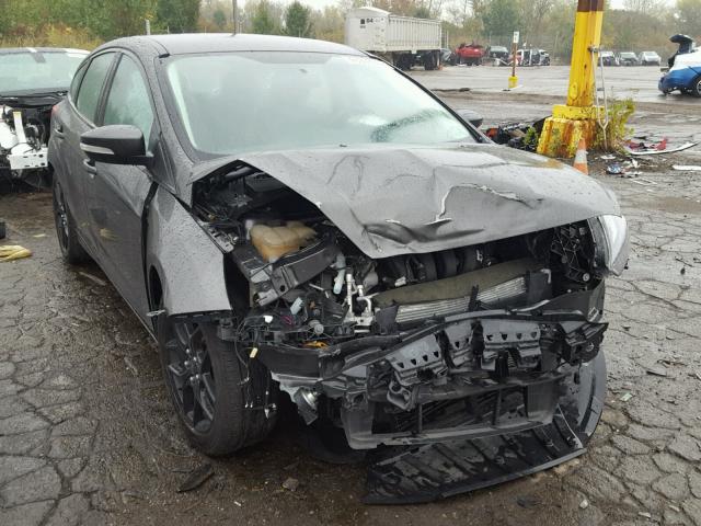 1FADP3K27GL235815 - 2016 FORD FOCUS SE GRAY photo 1