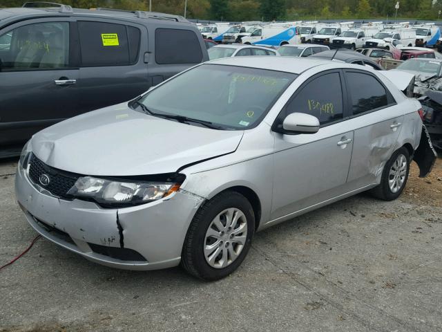 KNAFU4A29B5327232 - 2011 KIA FORTE SILVER photo 2