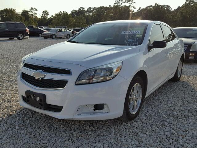 1G11A5SA4DF287858 - 2013 CHEVROLET MALIBU WHITE photo 2