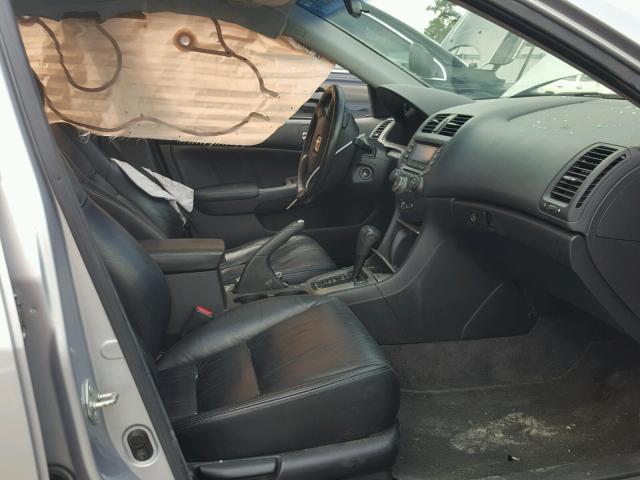 1HGCM56875A177935 - 2005 HONDA ACCORD EX SILVER photo 5