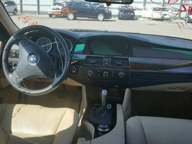 WBANF33527CS40718 - 2007 BMW 525 XI Negro foto 9