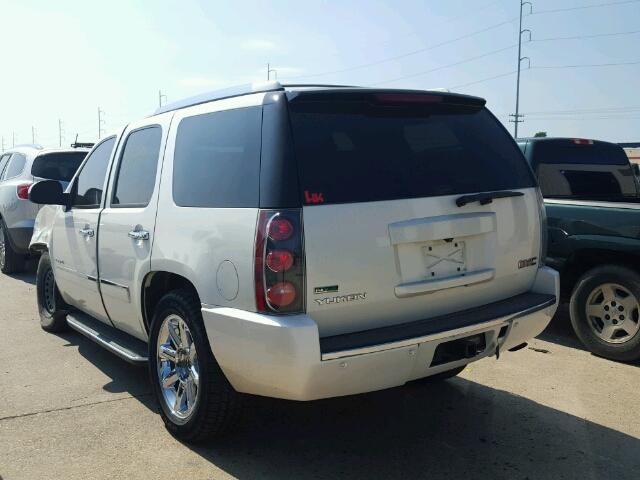 1GKUCEEF4AR286908 - 2010 GMC YUKON WHITE photo 3