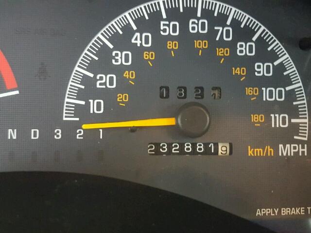 1G2WP5216WF331717 - 1998 PONTIAC GRAND PRIX RED photo 8