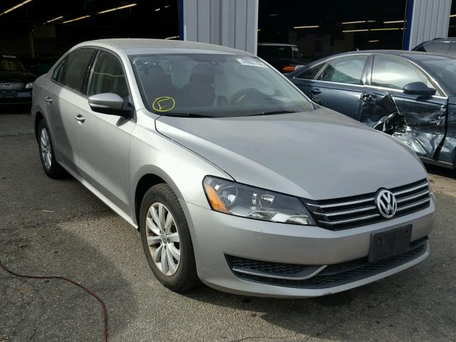 1VWAH7A33DC113389 - 2013 VOLKSWAGEN PASSAT SILVER photo 1