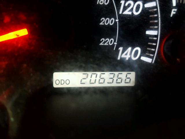 4T1BE32K75U945792 - 2005 TOYOTA CAMRY LE 银色 照片 8