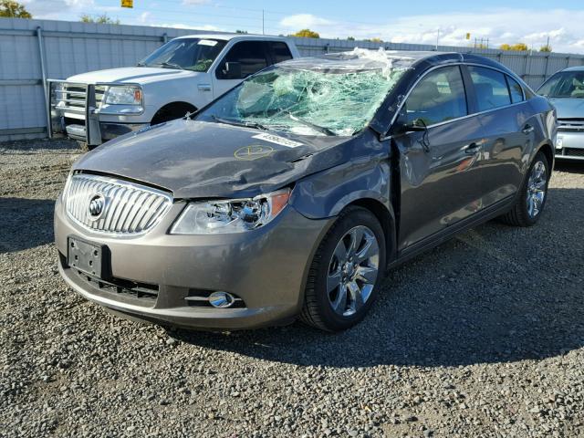 1G4GC5EG7AF280986 - 2010 BUICK LACROSSE C BEIGE photo 2