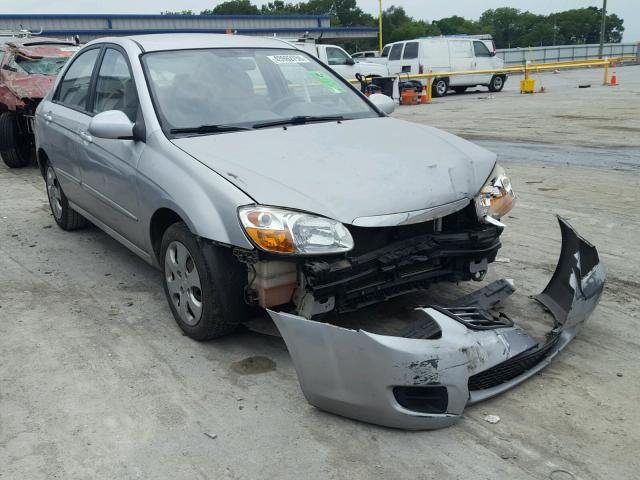 KNAFE221395662200 - 2009 KIA SPECTRA EX SILVER photo 1