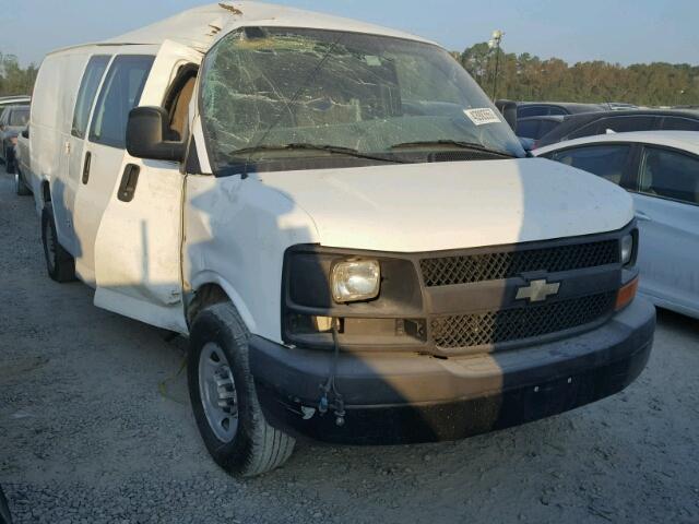 1GCWGGCAXB1115155 - 2011 CHEVROLET EXPRESS G2 WHITE photo 1