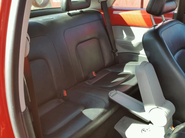 3VWCT21C11M410469 - 2001 VOLKSWAGEN NEW BEETLE 红色 照片 6