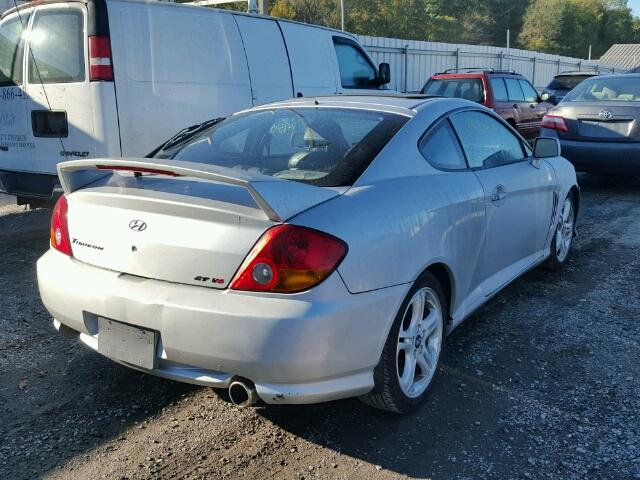 KMHHN65F44U149381 - 2004 HYUNDAI TIBURON SILVER photo 4