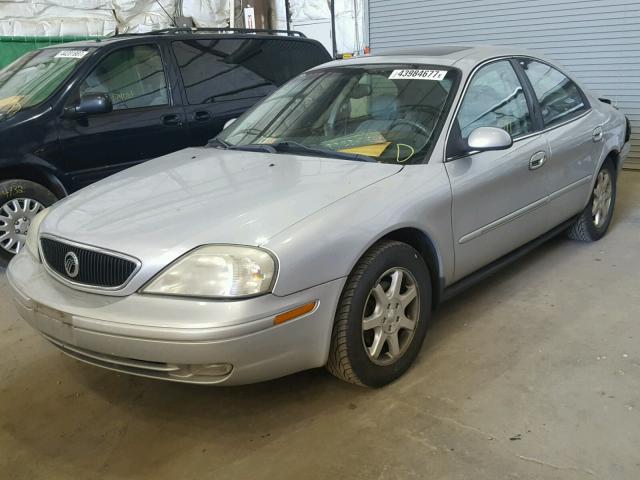 1MEHM55S22A654797 - 2002 MERCURY SABLE SILVER photo 2