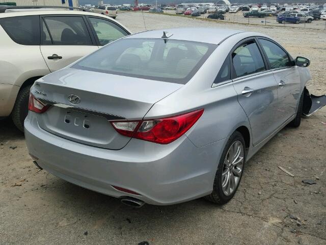 5NPEC4AC2CH480238 - 2012 HYUNDAI SONATA SE SILVER photo 4