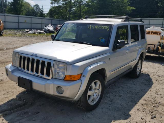 1J8HG58N66C124561 - 2006 JEEP COMMANDER SILVER photo 2