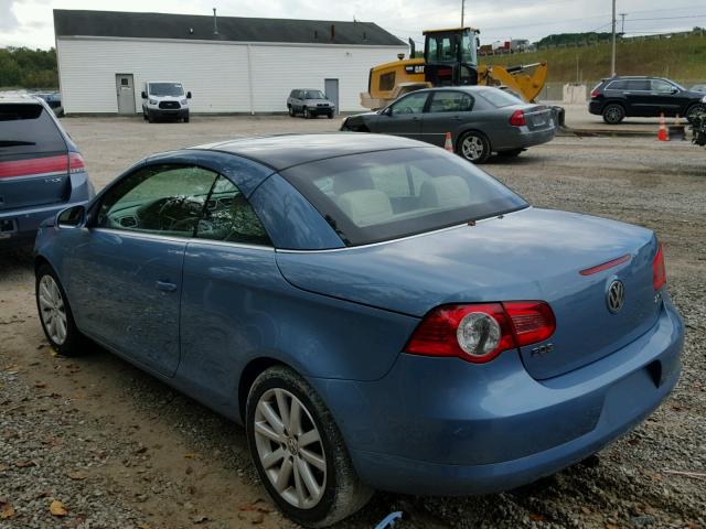 WVWBA71FX8V026153 - 2008 VOLKSWAGEN EOS TURBO BLUE photo 3