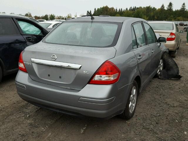 3N1BC11EX8L389456 - 2008 NISSAN VERSA S GRAY photo 4