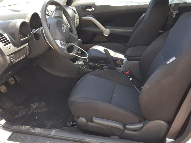 JTKDE3B78A0315623 - 2010 TOYOTA SCION TC WHITE photo 5