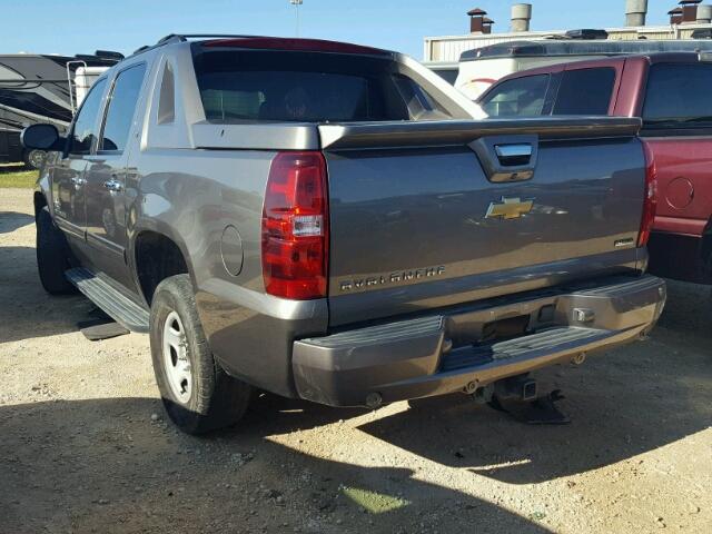 3GNMCFE02BG236482 - 2011 CHEVROLET AVALANCHE GRAY photo 3