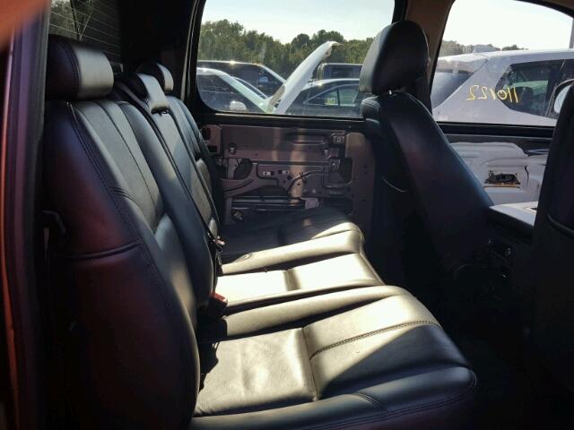 3GNMCFE02BG236482 - 2011 CHEVROLET AVALANCHE 灰色 照片 6