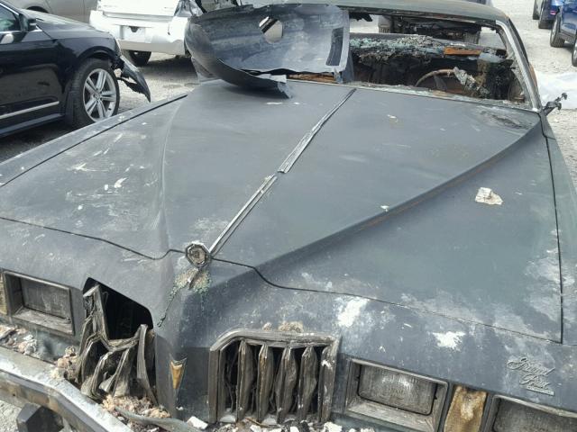 2K57Y7P374951 - 1977 PONTIAC GRAND PRIX BURN photo 7