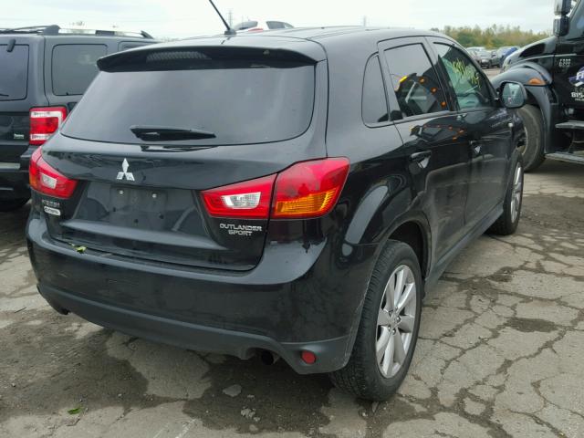 4A4AP3AU8FE056257 - 2015 MITSUBISHI OUTLANDER BLACK photo 4