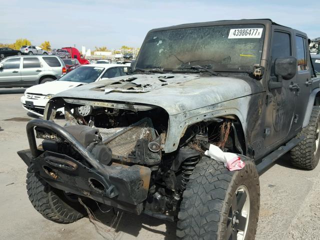 1C4BJWFGXCL108836 - 2012 JEEP WRANGLER U GRAY photo 2